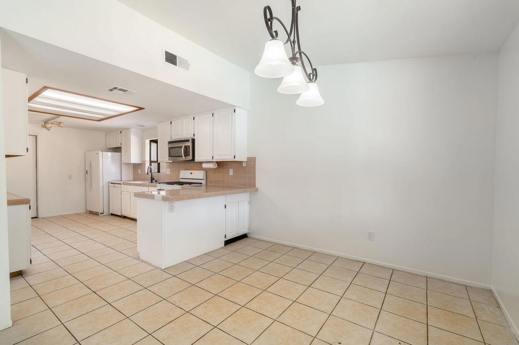 MLS #219135059DA image #13