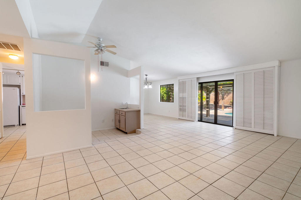 MLS #219135059DA image #8