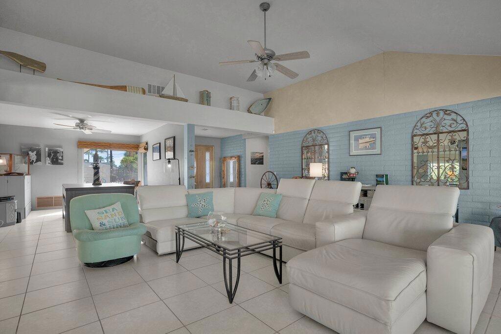 MLS #219135063DA image #10