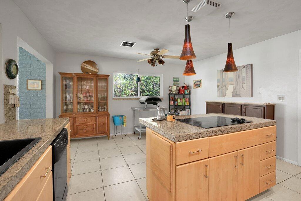 MLS #219135063DA image #22