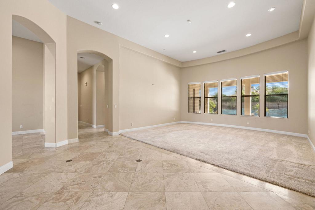 MLS #219135067DA image #4