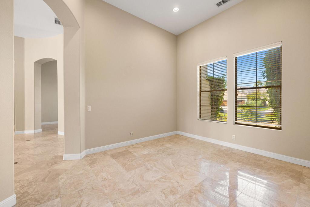 MLS #219135067DA image #6