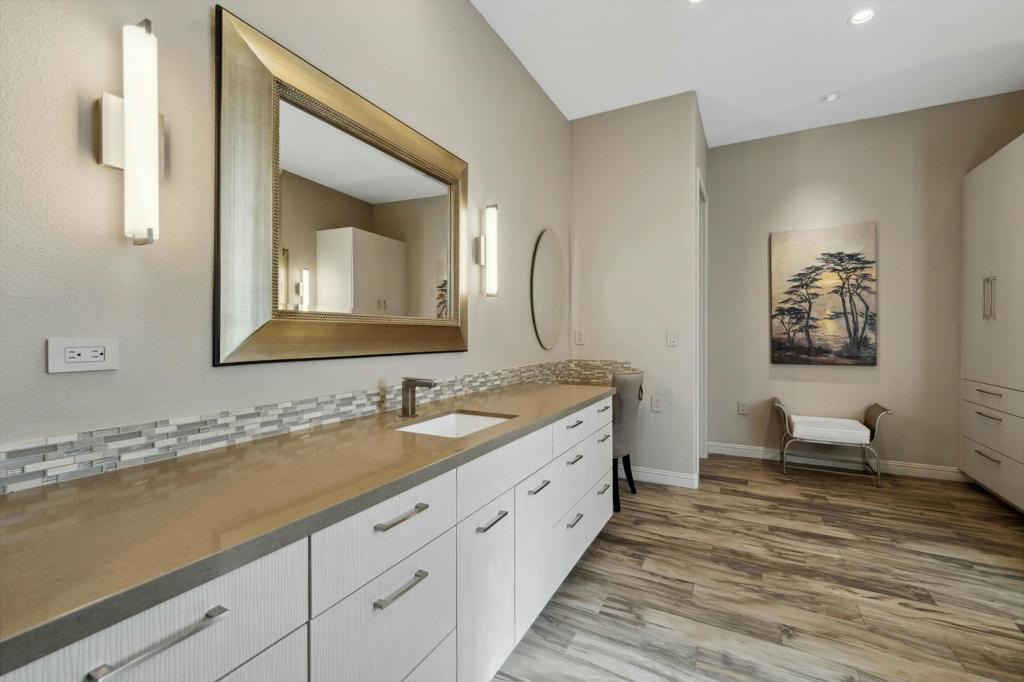 MLS #219135084DA image #28