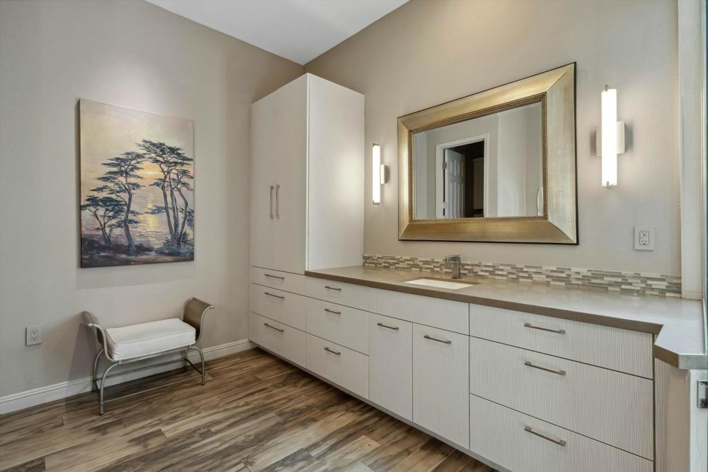 MLS #219135084DA image #29