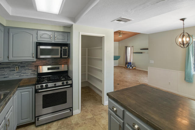 MLS #219135094DA image #10