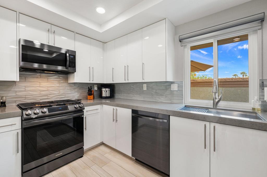 MLS #219135129DA image #10