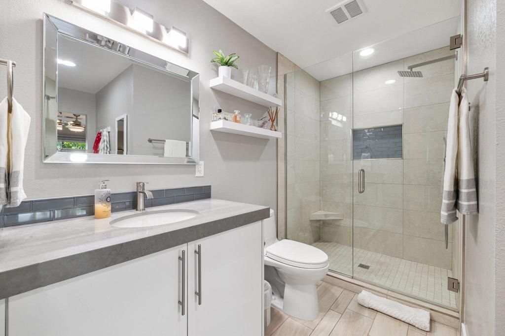 MLS #219135129DA image #15