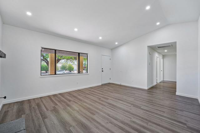 MLS #219135133DA image #5