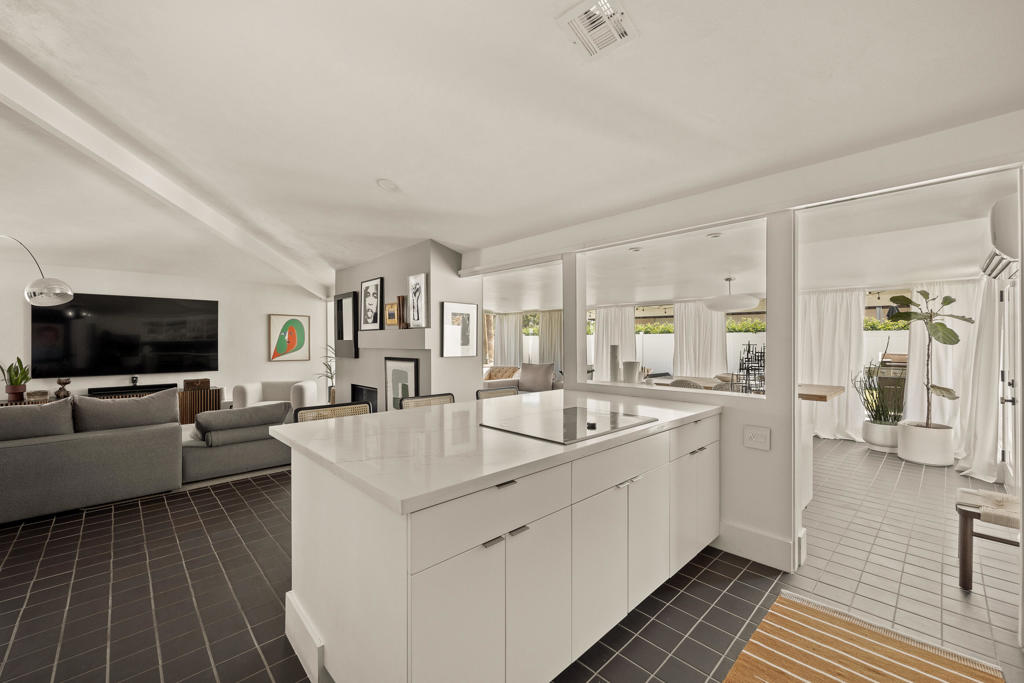 MLS #219135142PS image #11