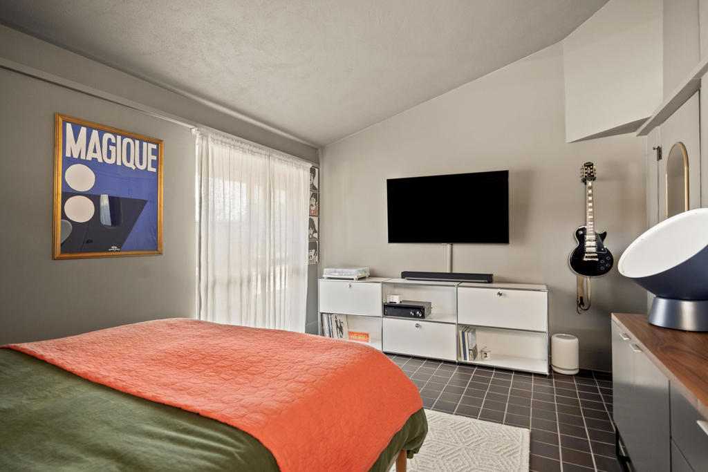 MLS #219135142PS image #32