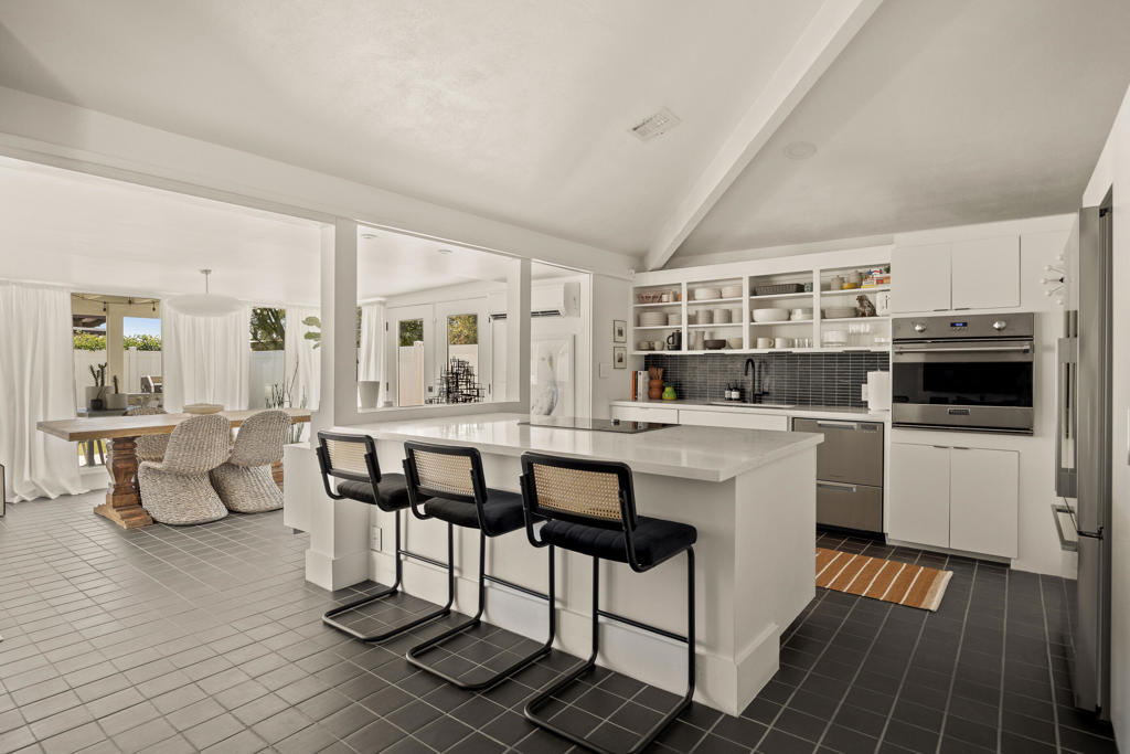 MLS #219135142PS image #9