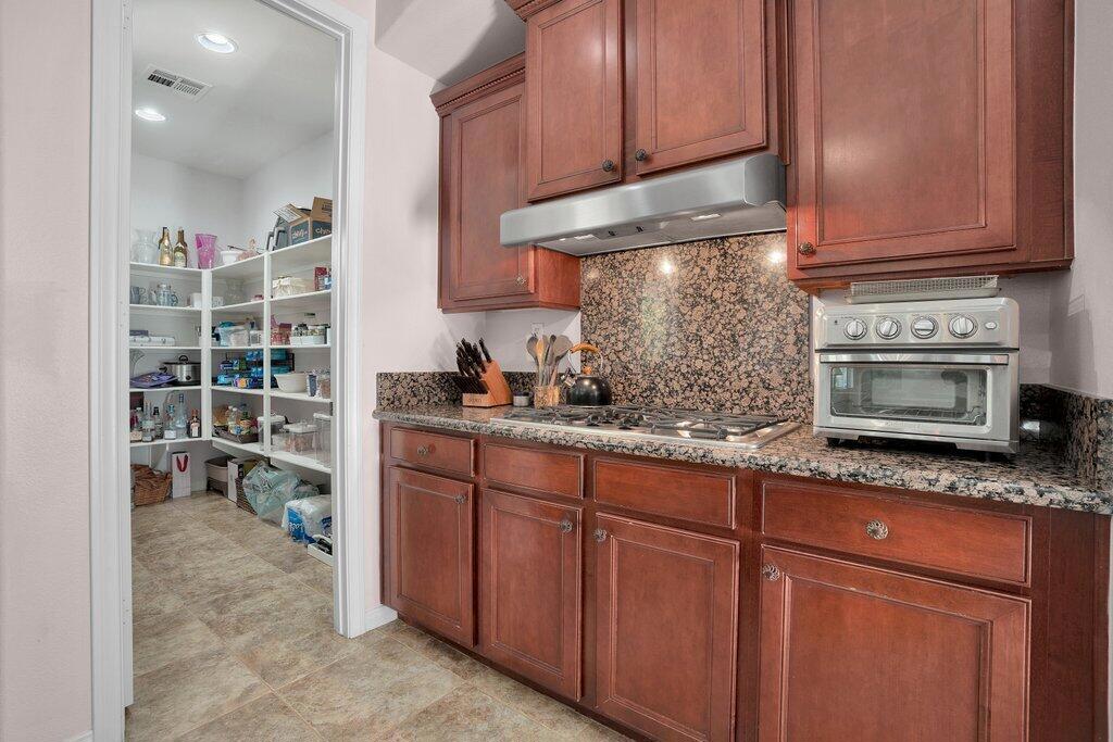 MLS #219135149DA image #7