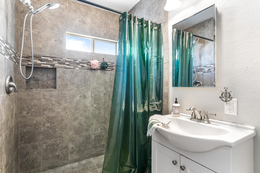 MLS #219135157PS image #25