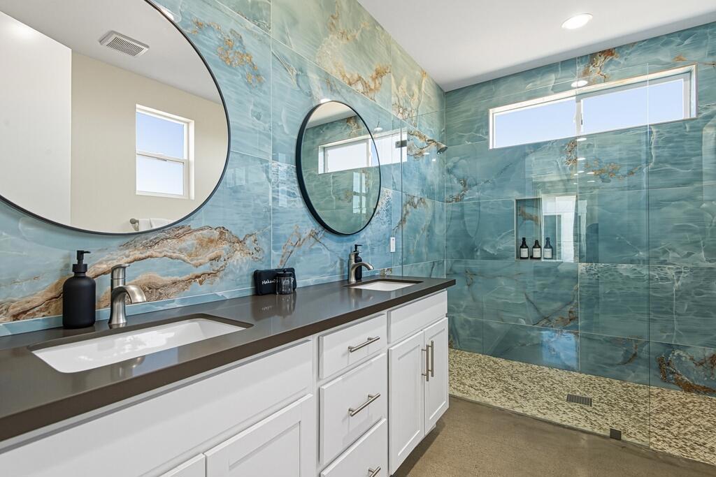 MLS #219135163DA image #15