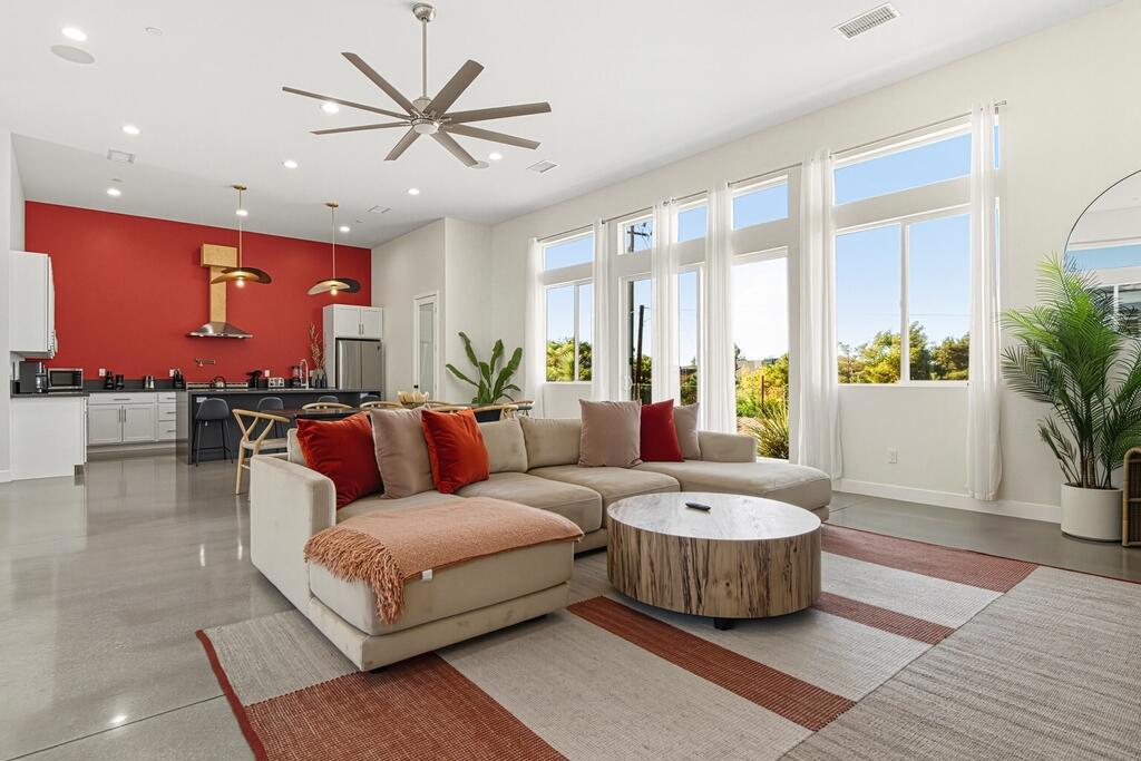 MLS #219135163DA image #5