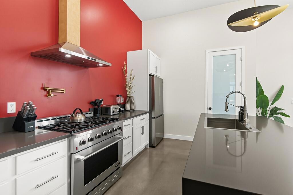 MLS #219135163DA image #8