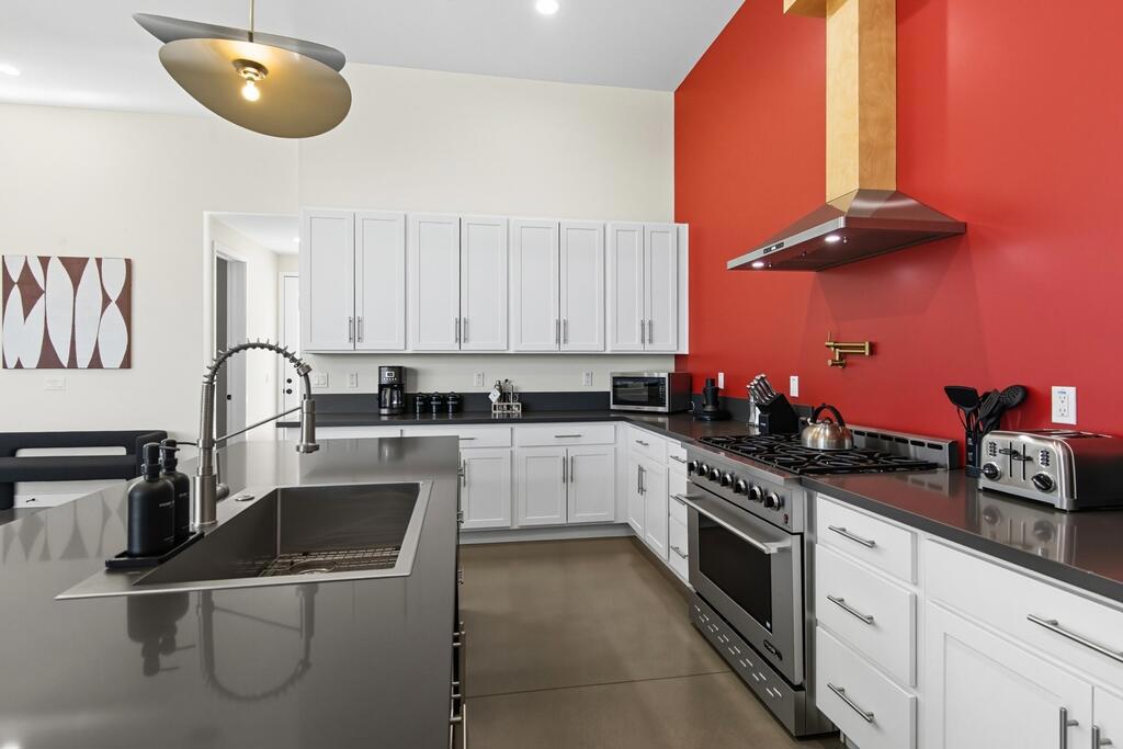 MLS #219135163DA image #9