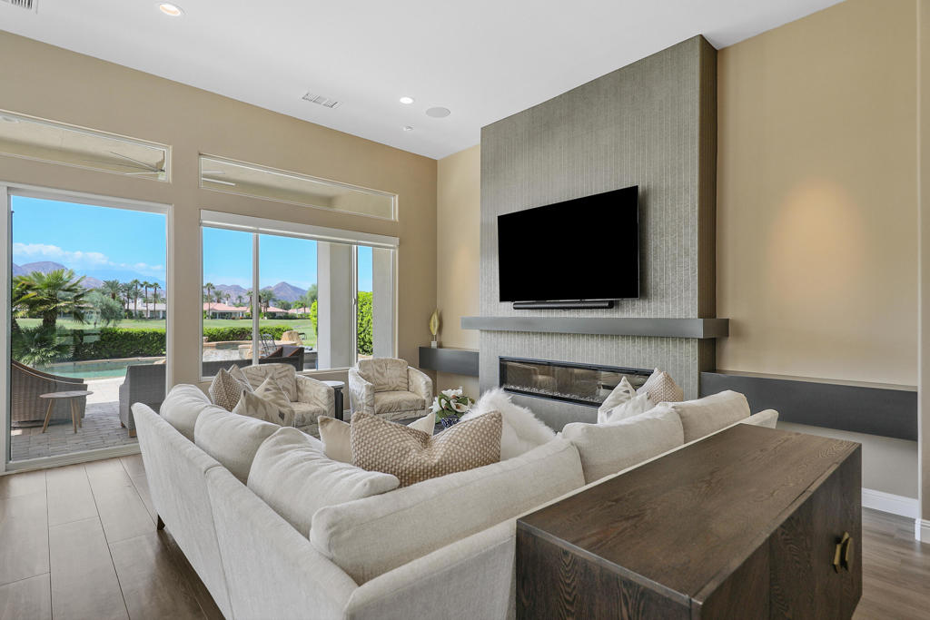 MLS #219135168DA image #3