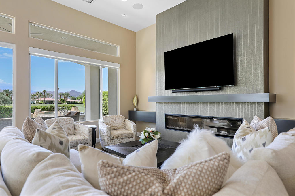 MLS #219135168DA image #4