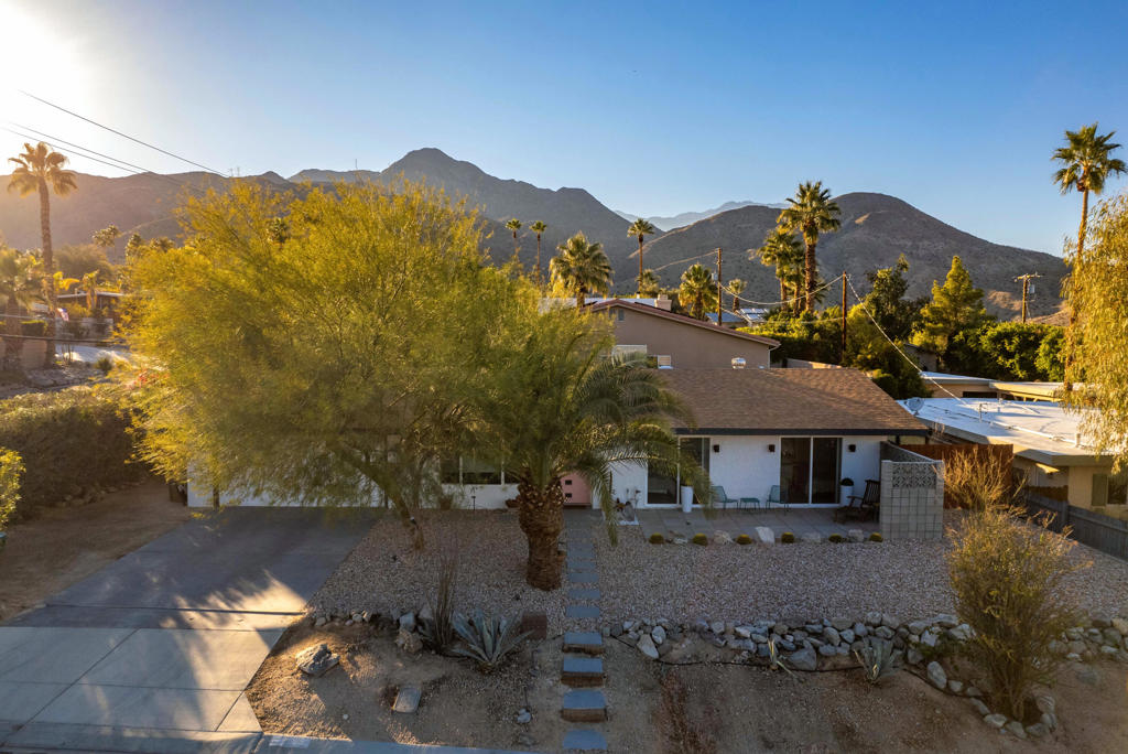 MLS #219135170DA image #3