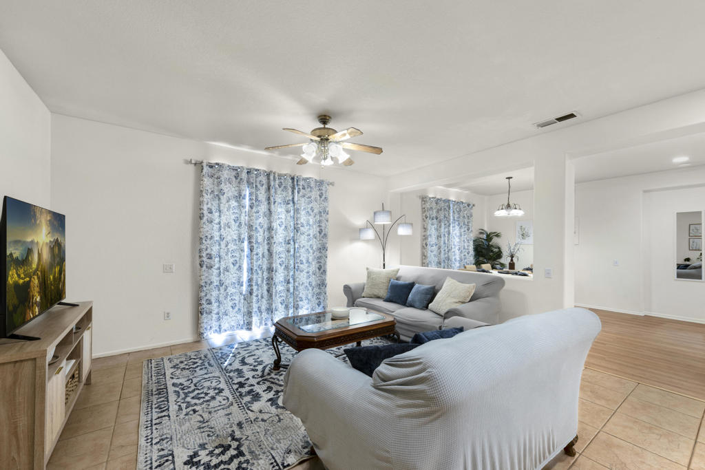 MLS #219135179DA image #3