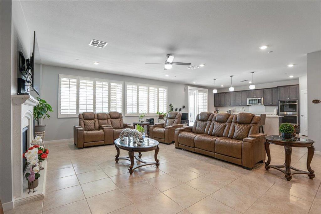 MLS #219135183DA image #3