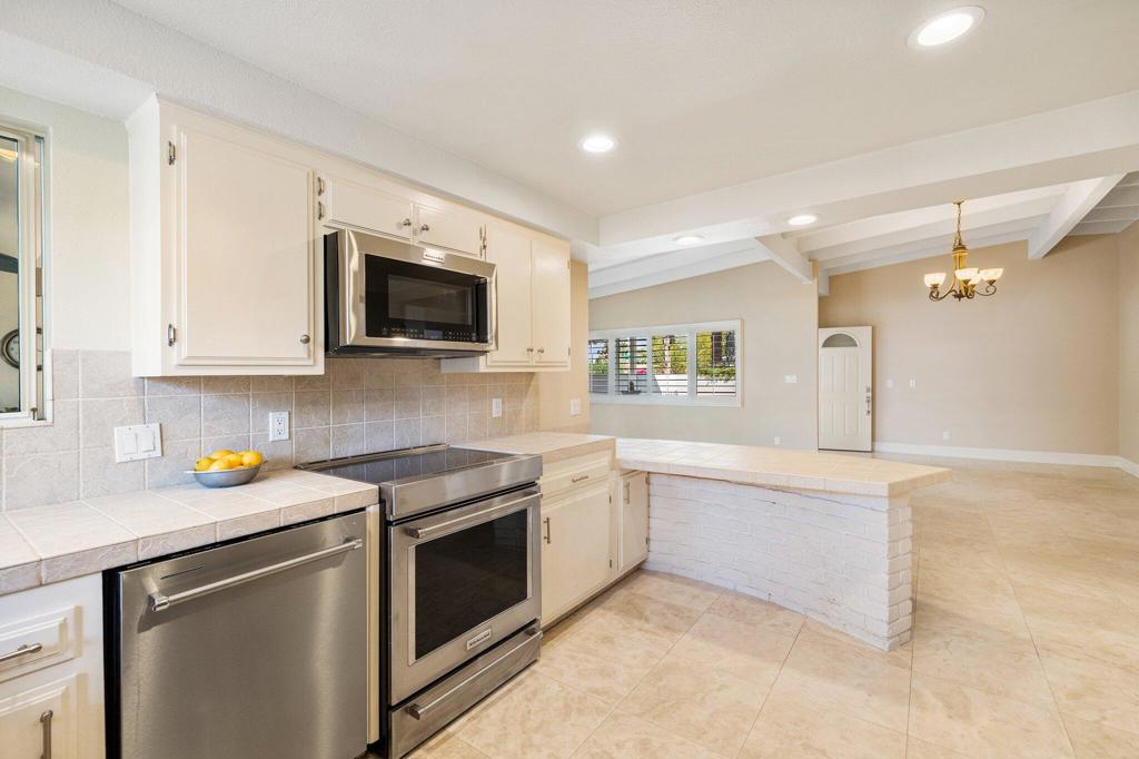 MLS #219135185DA image #14