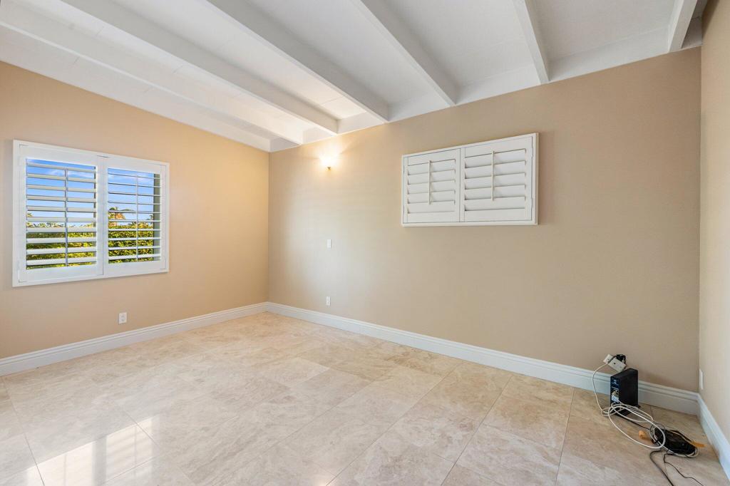 MLS #219135185DA image #18