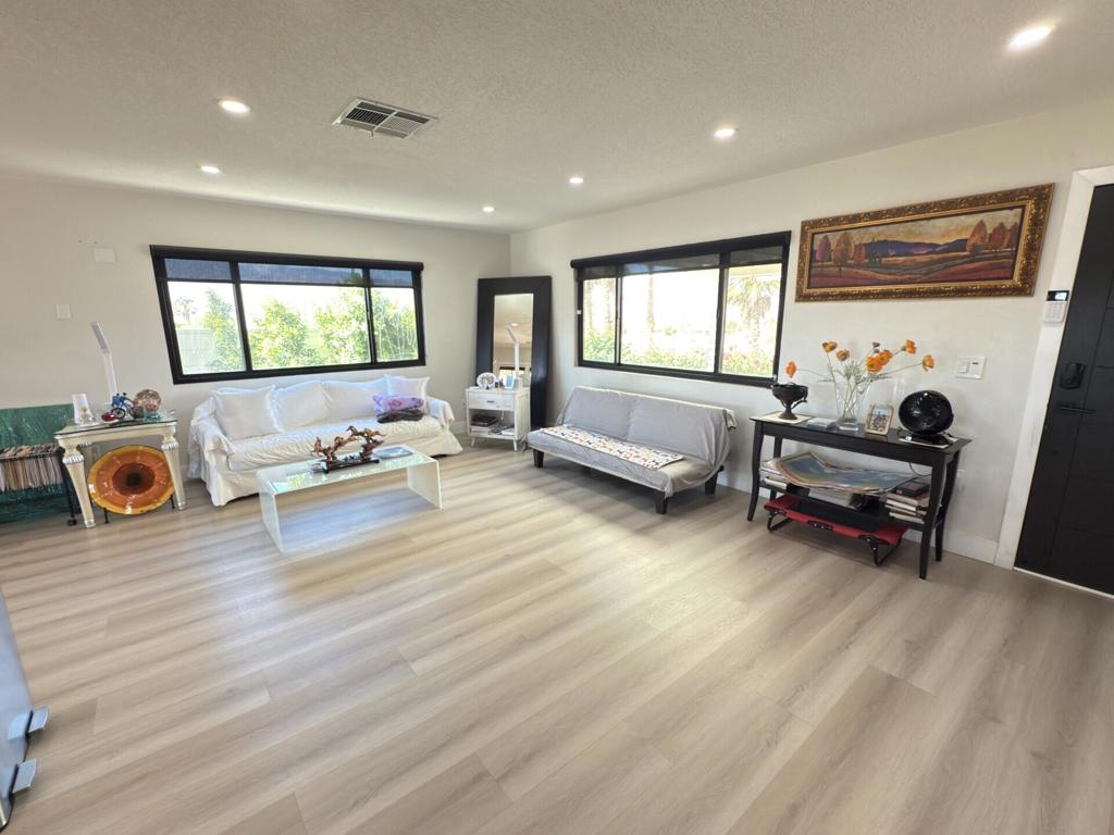 MLS #219135197PS image #10