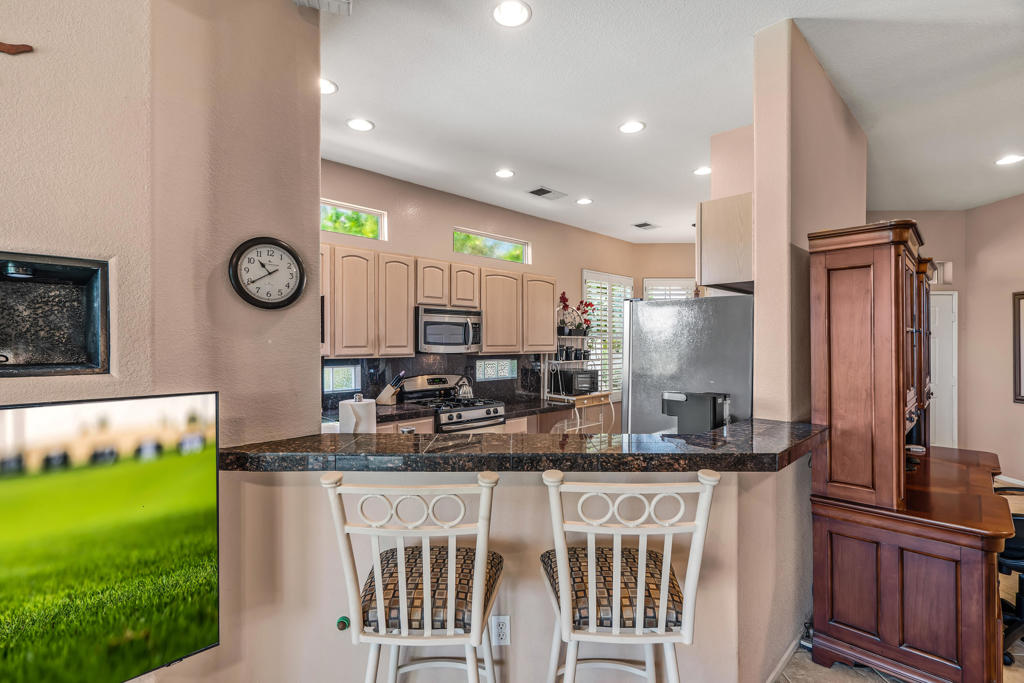 MLS #219135199DA image #13