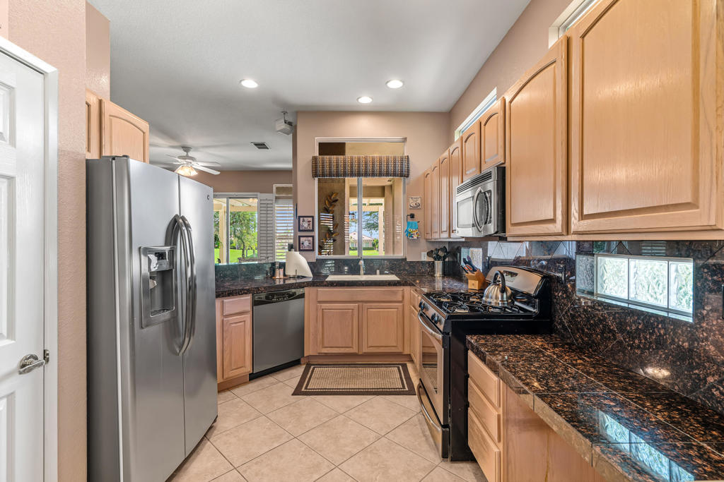 MLS #219135199DA image #15