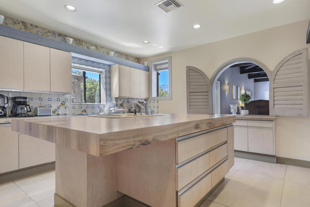 MLS #219135203PS image #9