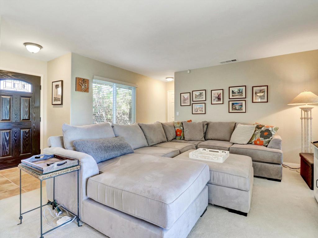 MLS #219135212DA image #2