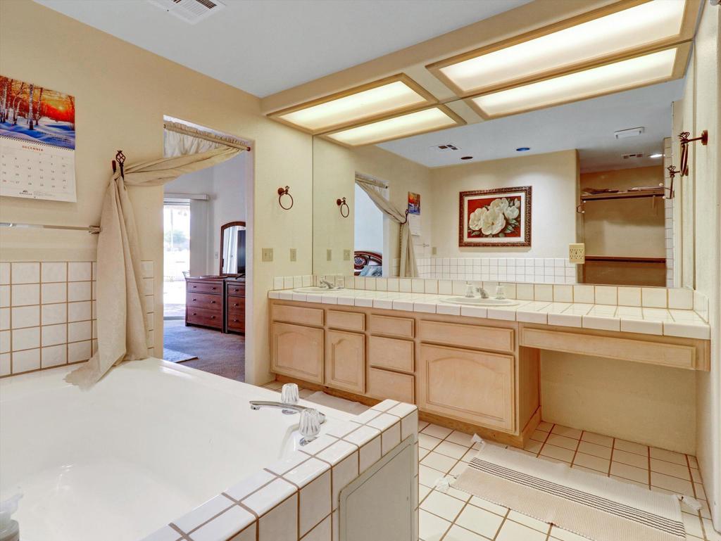 MLS #219135213DA image #21