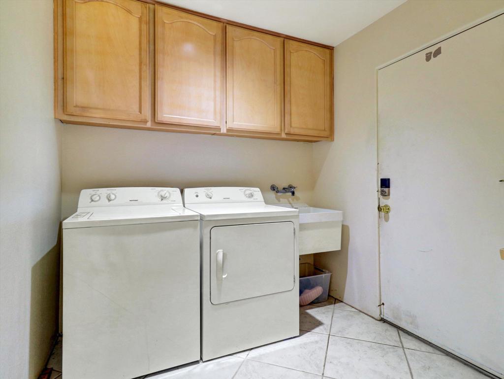 MLS #219135213DA image #29