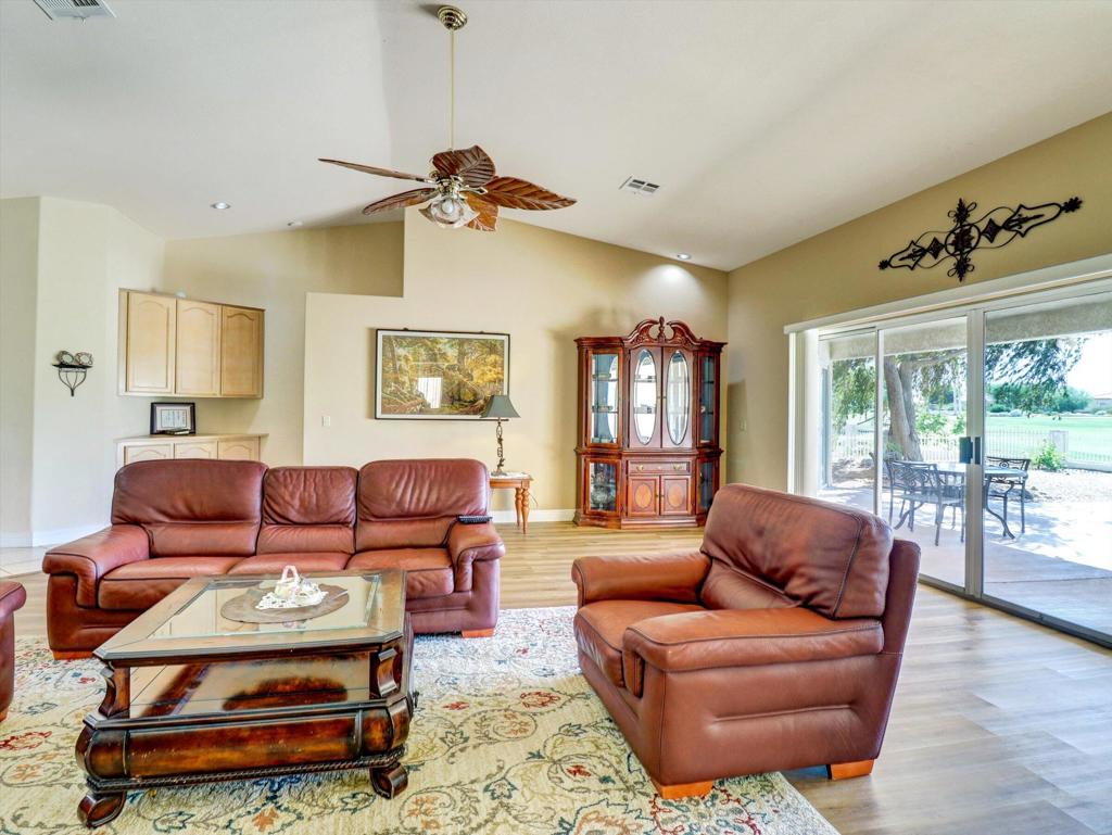 MLS #219135213DA image #8