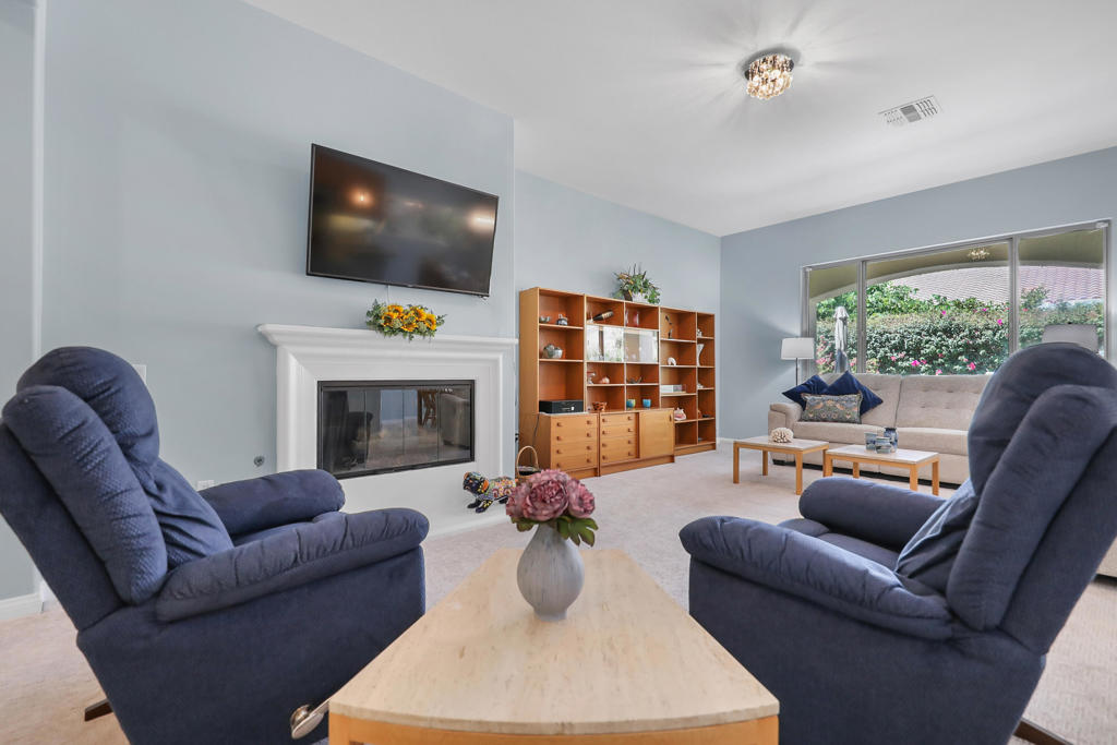 MLS #219135230DA image #2