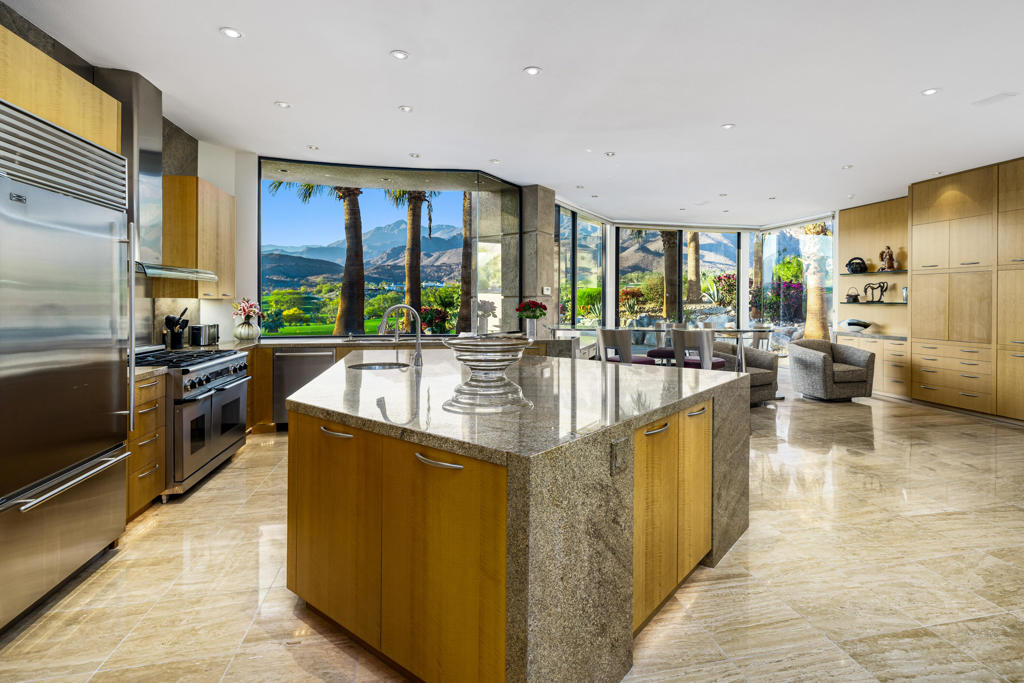 MLS #219135235DA image #16