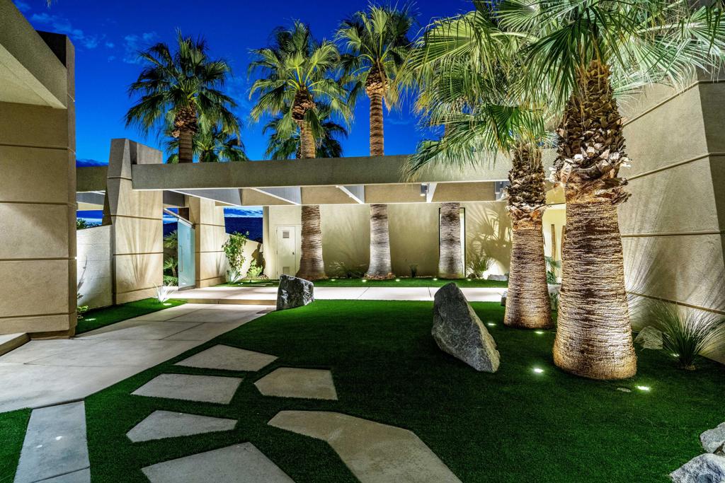 MLS #219135235DA image #5