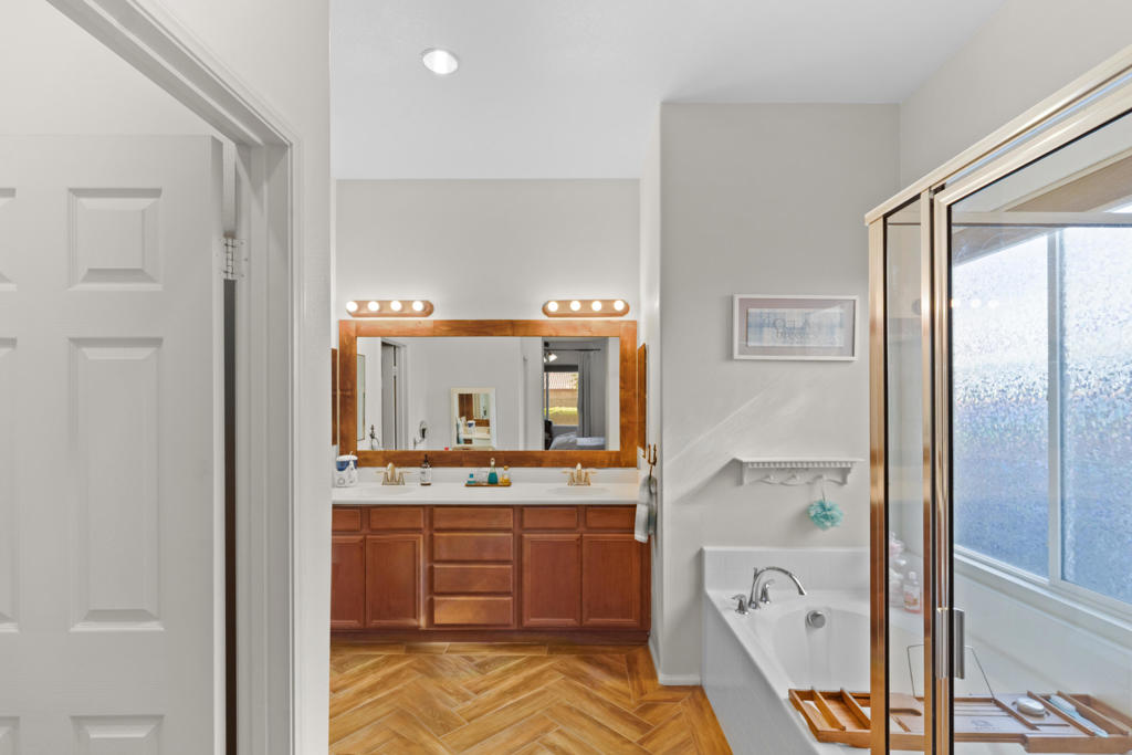 MLS #219135241DA image #25