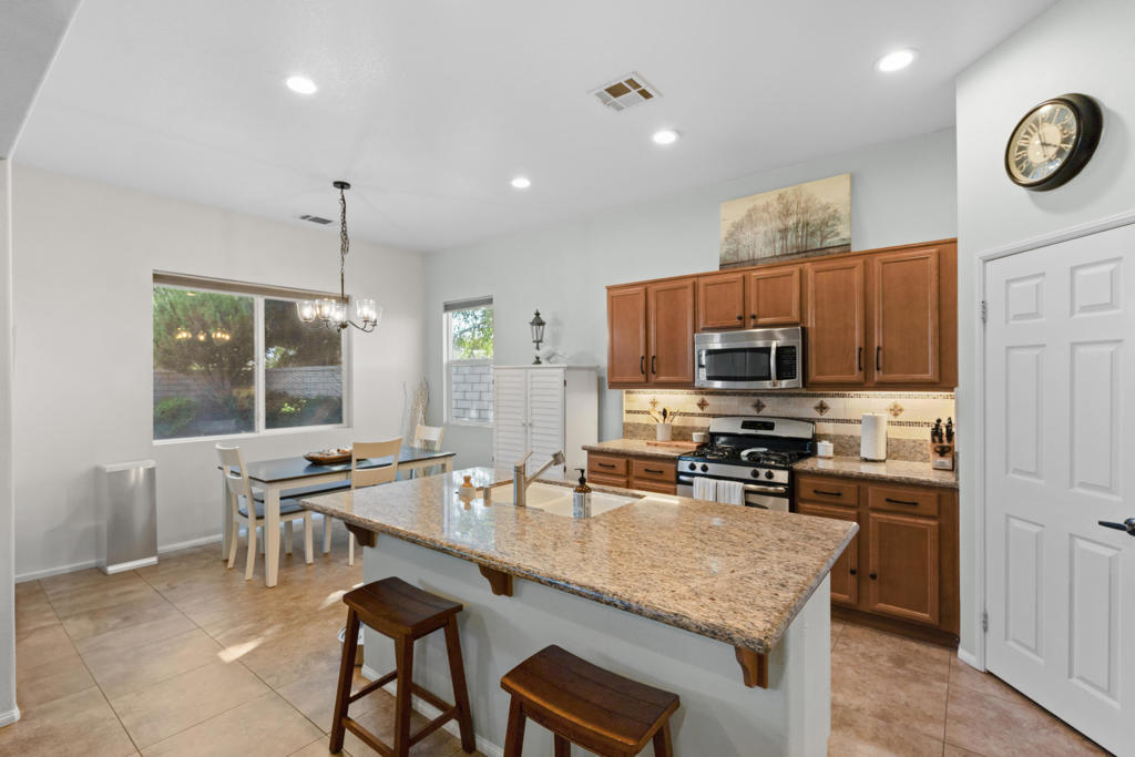 MLS #219135241DA image #9