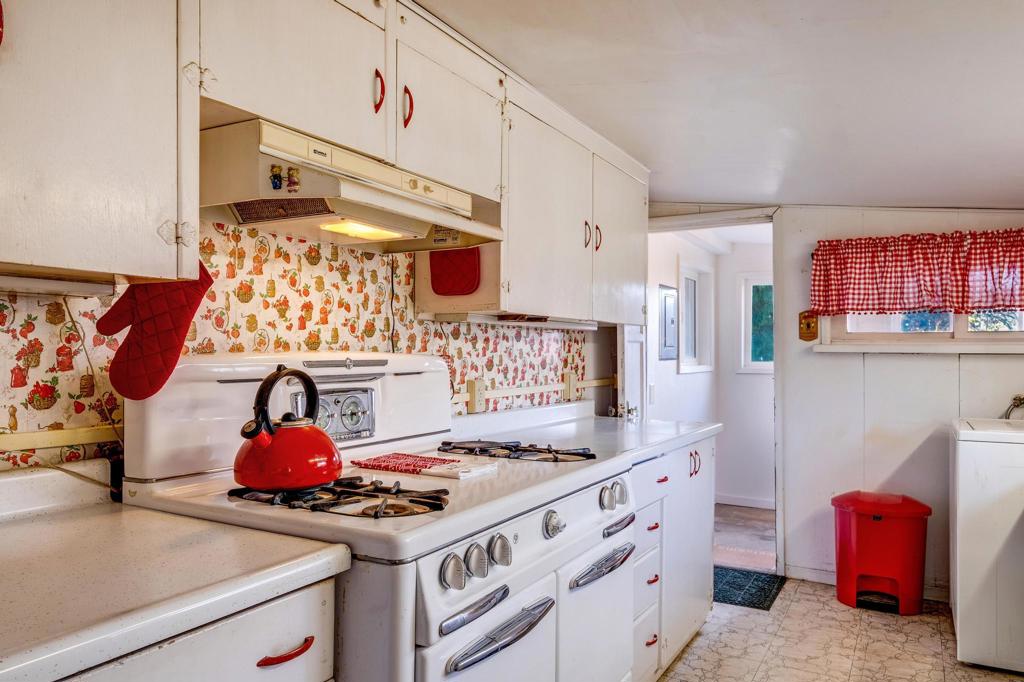 MLS #219135242PS image #22