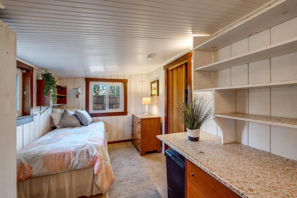 MLS #219135242PS image #27