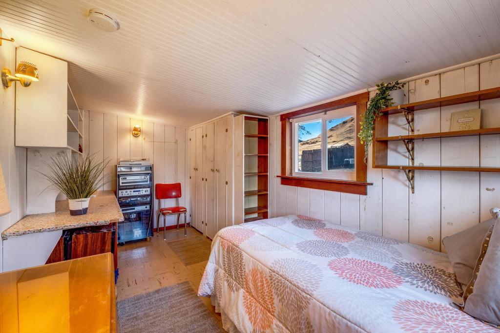 MLS #219135242PS image #28