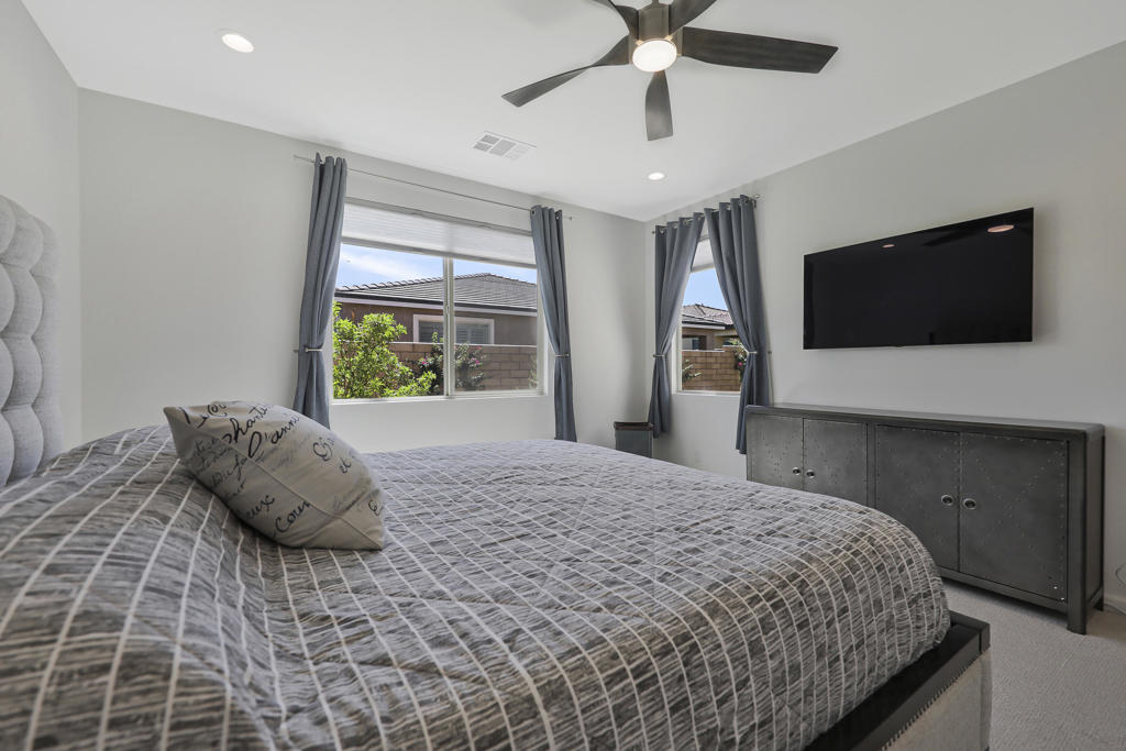 MLS #219135247DA image #8