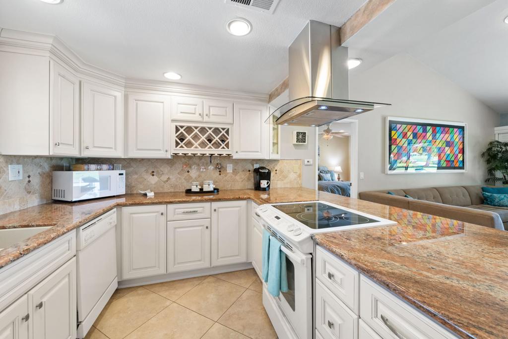 MLS #219135256DA image #6