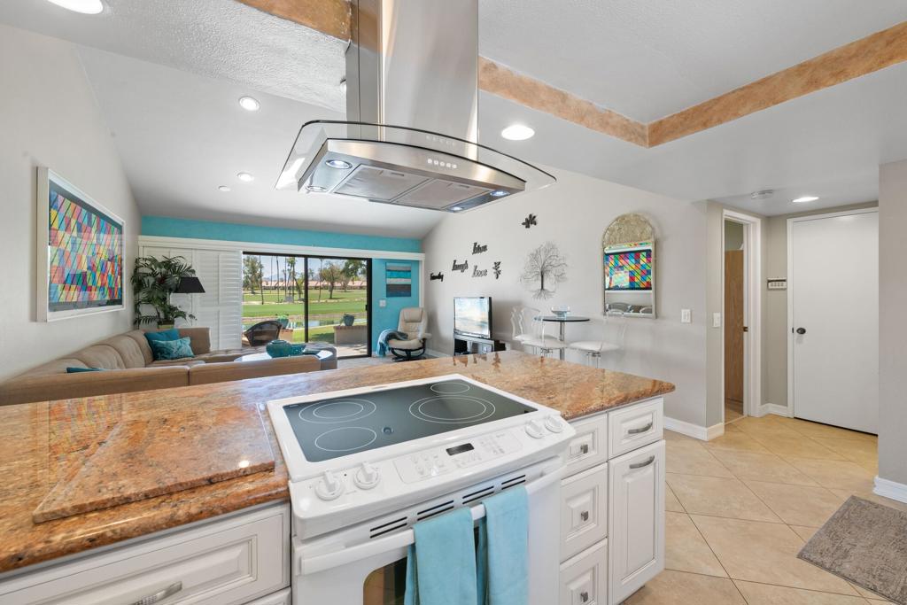 MLS #219135256DA image #9