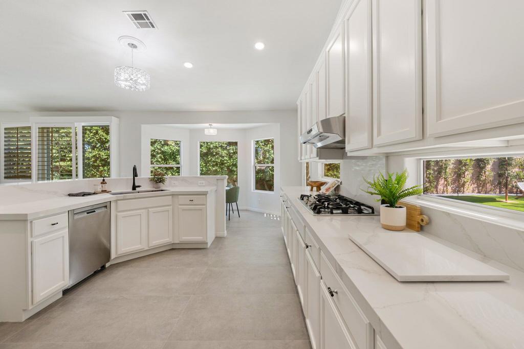 MLS #219135257DA image #12