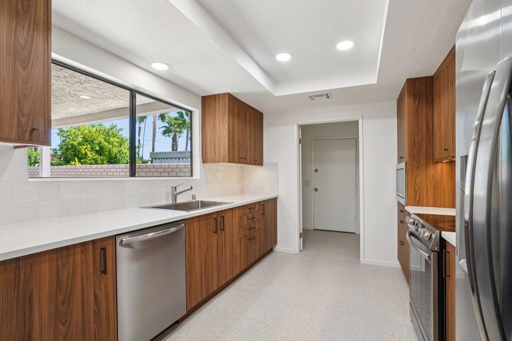 MLS #219135258DA image #11