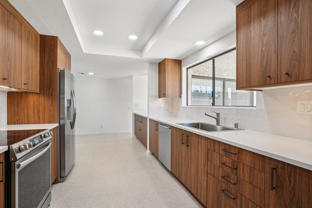 MLS #219135258DA image #12